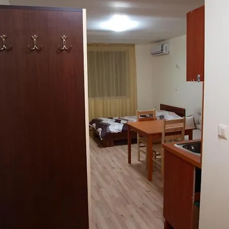 Amadeus 19 Apartament Słoneczny Brzeg